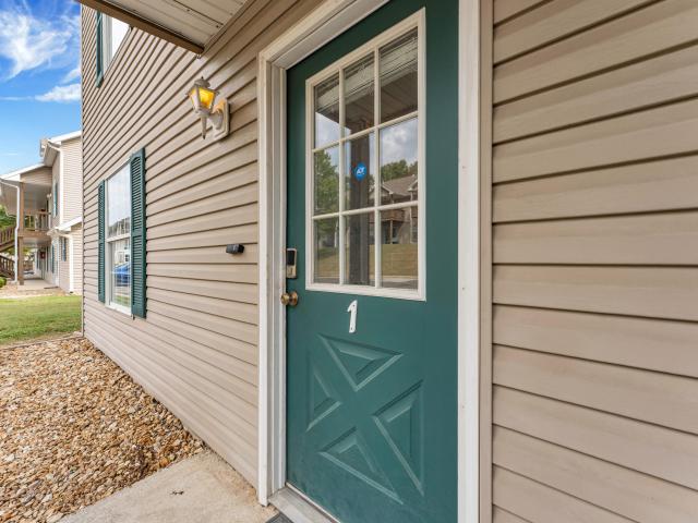 490 Abby Lane # #, 1