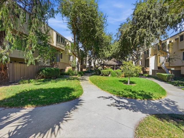 490 Auburn Way 15