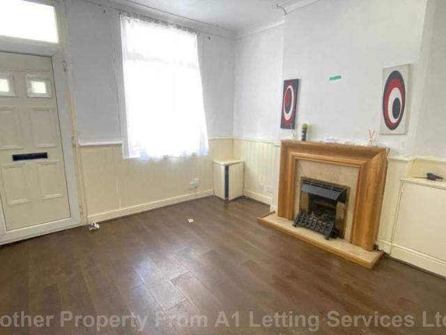 490 Bordesley Green, Saltley, B9 5PA, United Kingdom | 2 bed townhouse for rent #124343239 | Rentberry