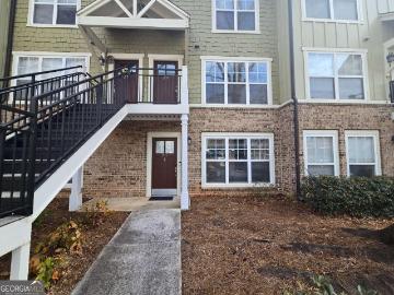 490 Barnett Shoals Rd, Unit 205, Athens, GA 30605 | MLS #10699