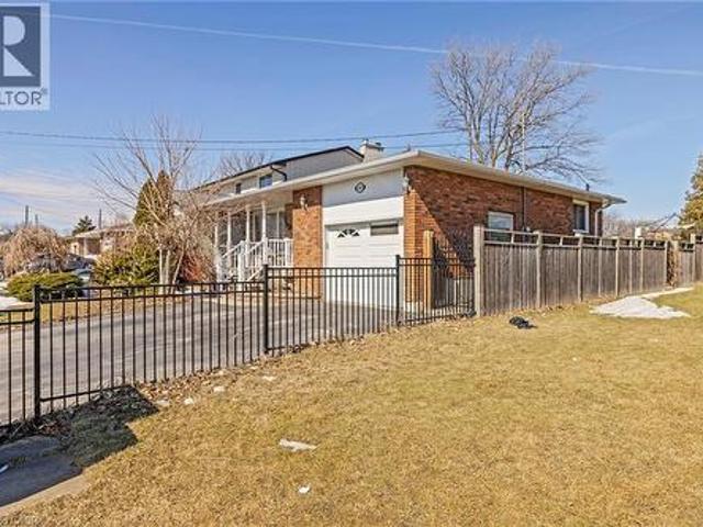 490 Queen Victoria Drive, Hamilton, ON, L8W 1G9 house for sale | Listing ID 40873 | Royal LePage