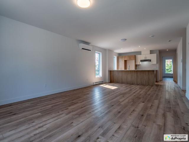 490 rue Flavie Poirier, St Charles Borromée à louer
