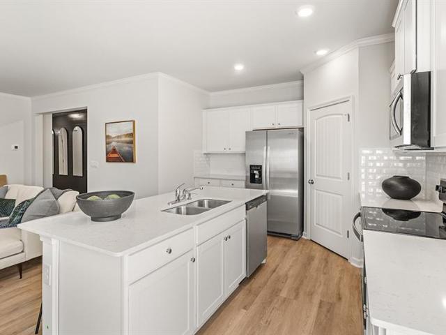 4915 Balsa Point