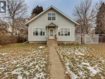 Innisfail, Alberta - Office room, Cellar