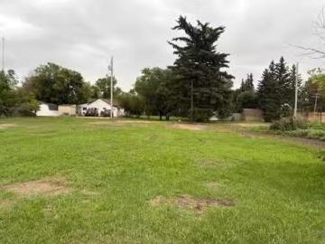 Lougheed, Alberta - Office room