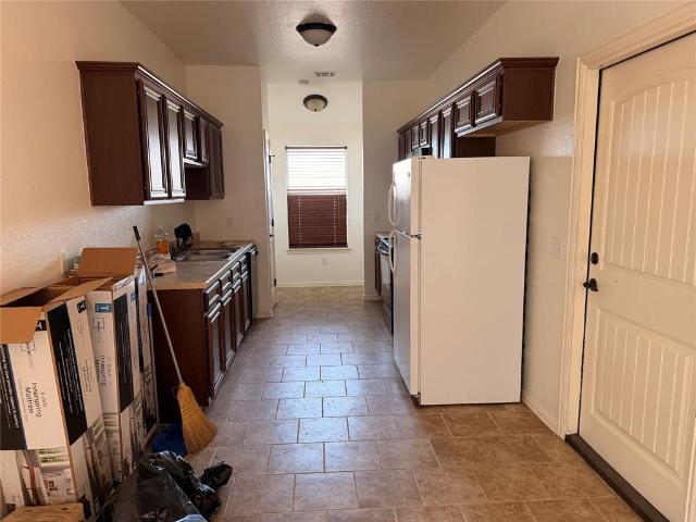 4913 Travertine Drive