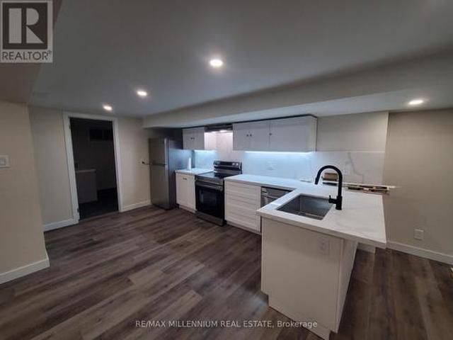 491 Blake Street, London South, ON, N5K 2N9 house for lease | Listing ID X13655 | Royal LePage