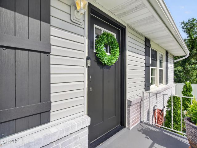 4924 Moreland Heights School Lane