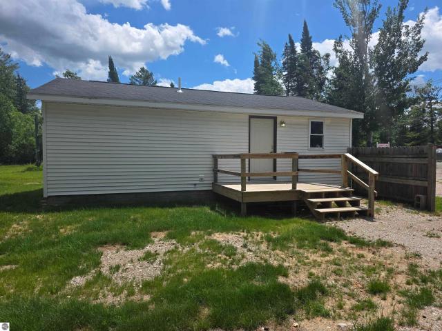 4924 Long Lake Road