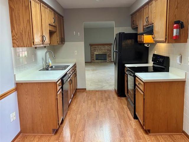 49255 Chestnut Hill Court