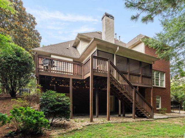 4925 Reynolds Lane