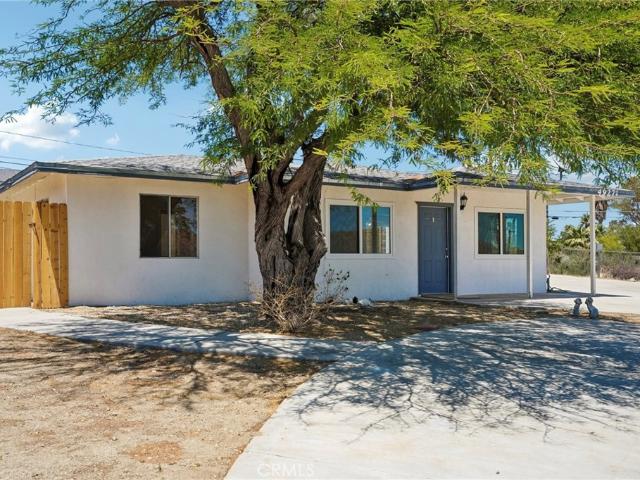 49272 Hibiscus Drive