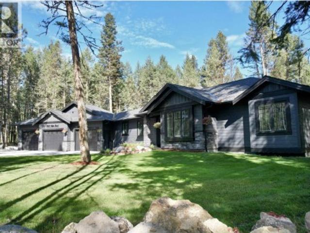 4927 Kyllo Road, 108 Mile Ranch, BC, V0K 2Z0 house for sale | Listing ID R3161 | Royal LePage