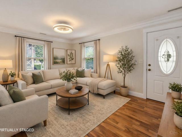 4927 Prospect Avenue