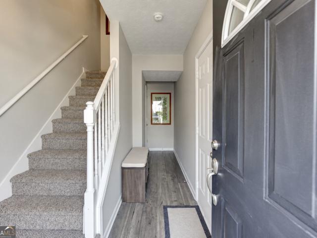 4928 Oak Meadow Lane