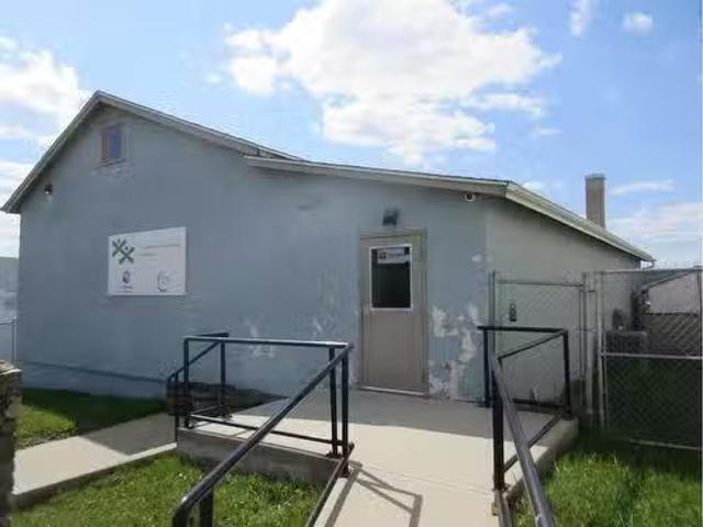 4928 49 Street, Rocky Mountain House, AB, T4T 1C2 commercial.