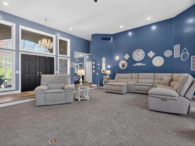 4929 Country Lane