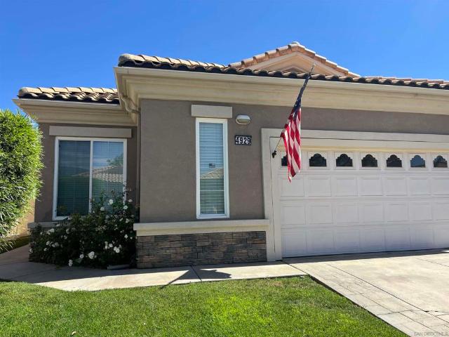 4929 Rolling Hills Avenue