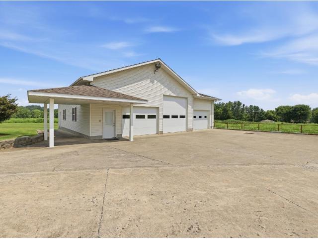 4921 State Road 158