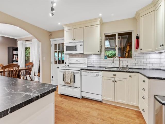 4921 44A Avenue, Delta, BC, V4K 1E6 house for sale | Listing ID R3108 | Royal LePage