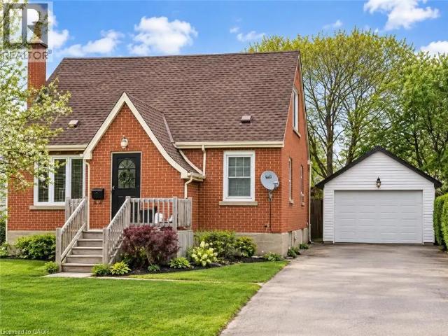 492 COURTLAND Avenue E Unit# LOWER