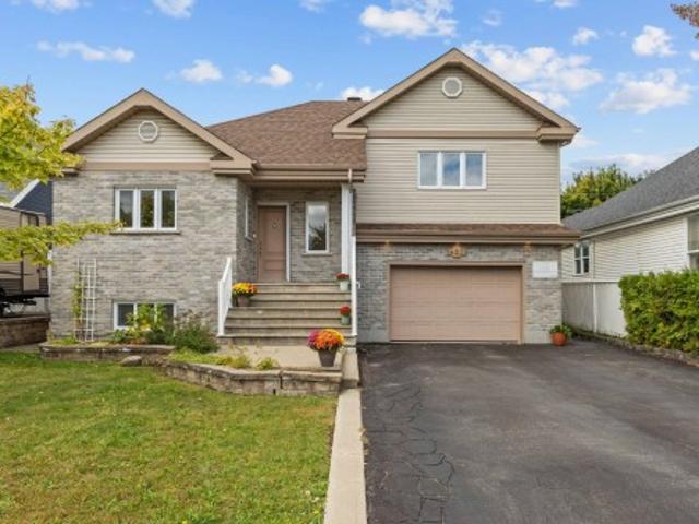 492 Av. Ludovic Laurier, Terrebonne Lachenaie, QC, J6W 5Y9 house for sale | Listing ID 22392 | Royal LePage