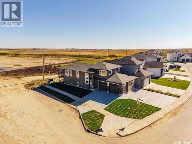 492 Woolf Bend, Saskatoon, SK, S7W 1E4 house for sale | Listing ID SK049738 | Royal LePage