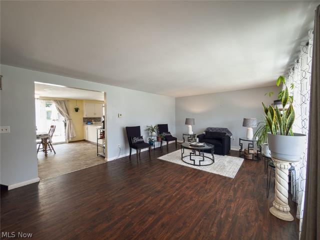 4935 Quincy Street NW