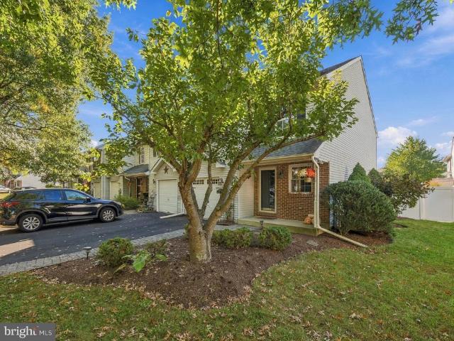 4932 Tall Cedar Court