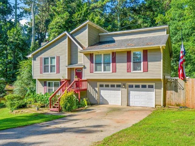 4933 Woodstream Lane NW