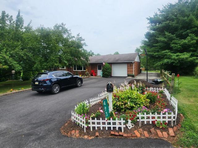 493 Criswell Drive