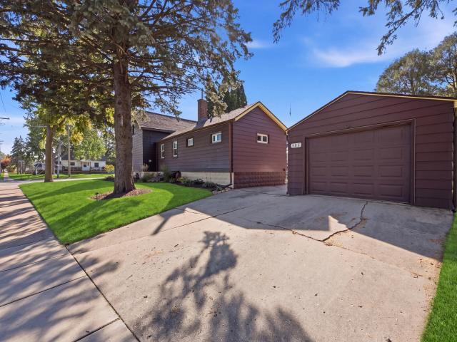 493 E Exchange Street