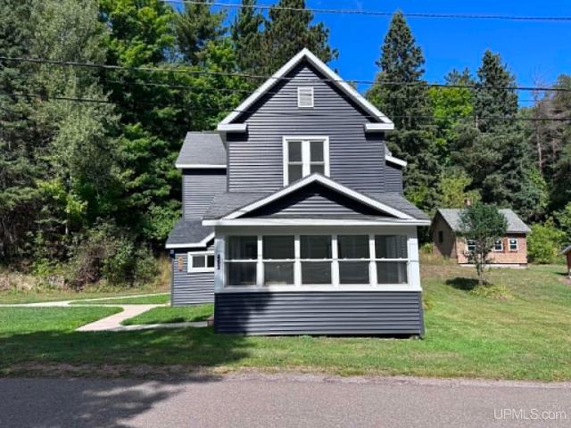 493 Jasper Street