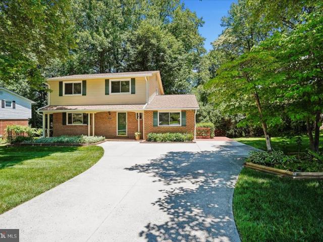 4945 Gainsborough Drive