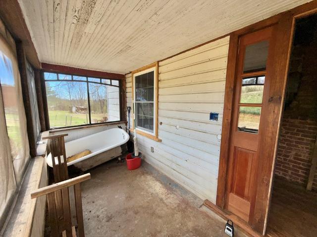 4947 Stones Dairy Rd