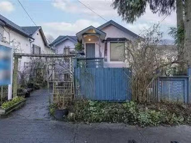 4940 Killarney Street, Vancouver, BC, V5R 3V7 house for sale.