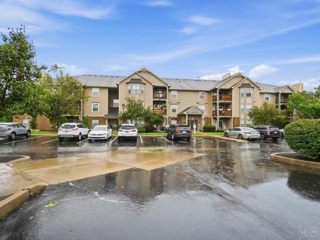 4941 N Arbor Woods Court