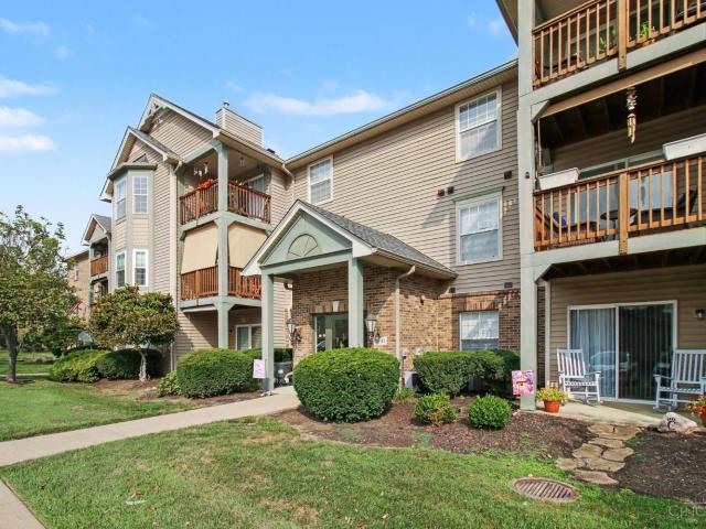 4941 N Arbor Woods Court