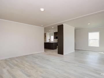 494 Elm St