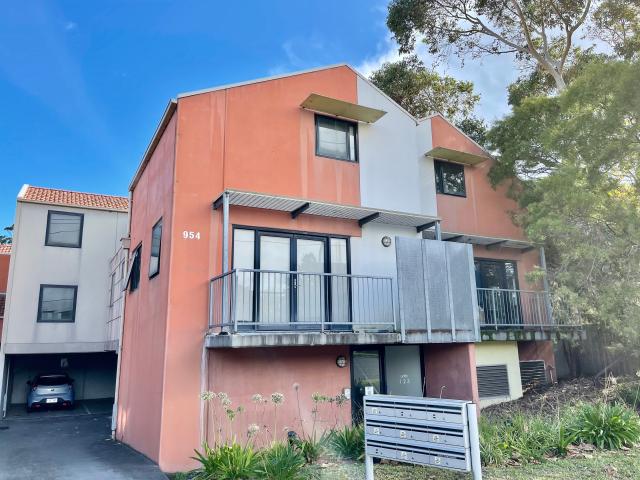 4/954 Dandenong Road, Caulfield East VIC 3145 Townhouse For Rent | Domain