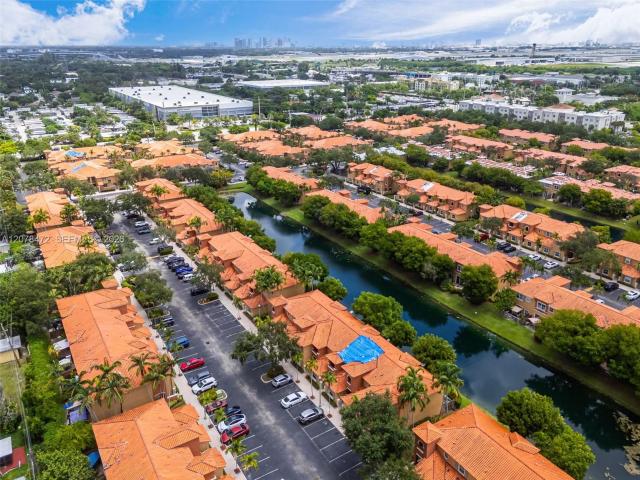 4956 Leeward Ln, 3804, Dania Beach, FL