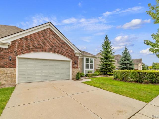 49502 Lakewood Street # 93
