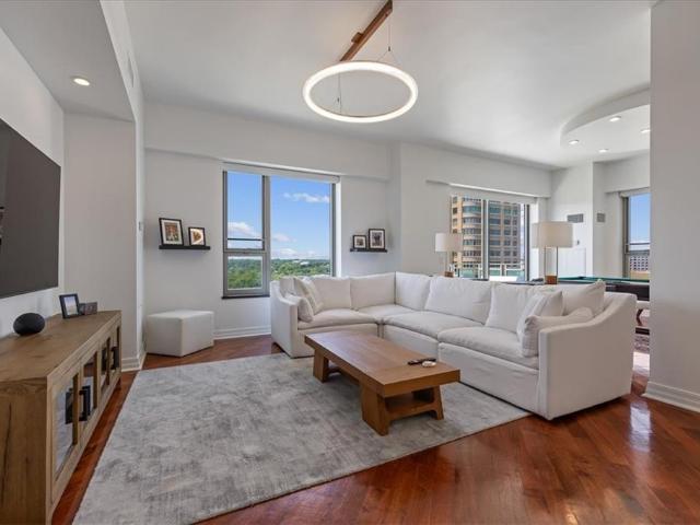 4950 Central Street # 906