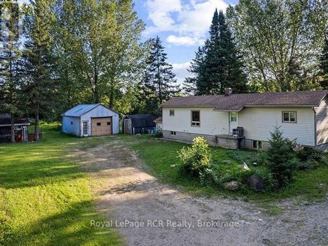 495376 Veterans Road S, Chatsworth, ON, N0H 1R0 house for sale | Listing ID X13612 | Royal LePage