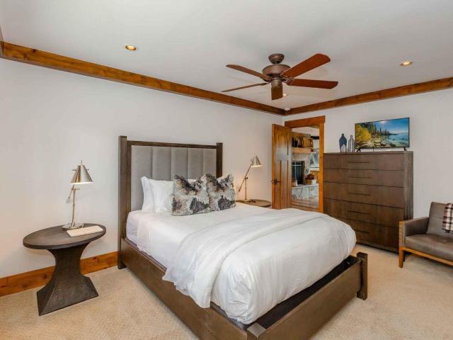 495 Lake Ridge Ct, Tahoma, CA 96142 | MLS #20250