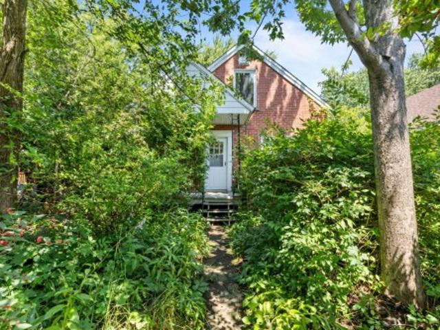 4961 Av. Beaconsfield, Montréal Côte Des Neiges/Notre Dame De Grâce, QC, H3X 3R7 house for sale | Listing ID 22909 | Royal LePage