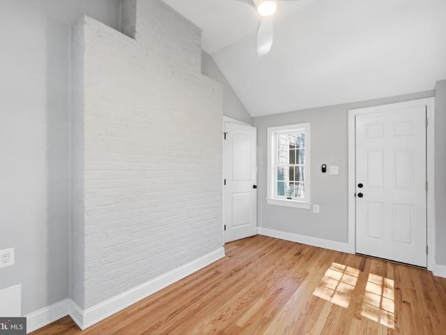 4963 34Th Street N