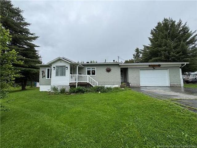 496 2Eme Sault, Saint Joseph De Madawaska, NB, E7B 2L1 house for sale | Listing ID NB142912 | Royal LePage
