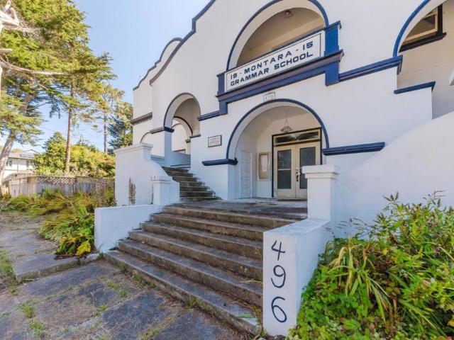 496 6th Street