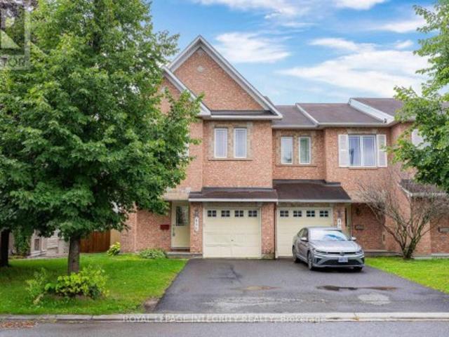 496 Temiskaming Crescent, Ottawa, ON, K2J 0V6 house for lease | Listing ID X13761 | Royal LePage